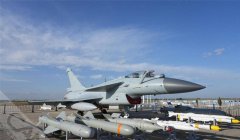 哪像咱们的歼-10CE？价格透